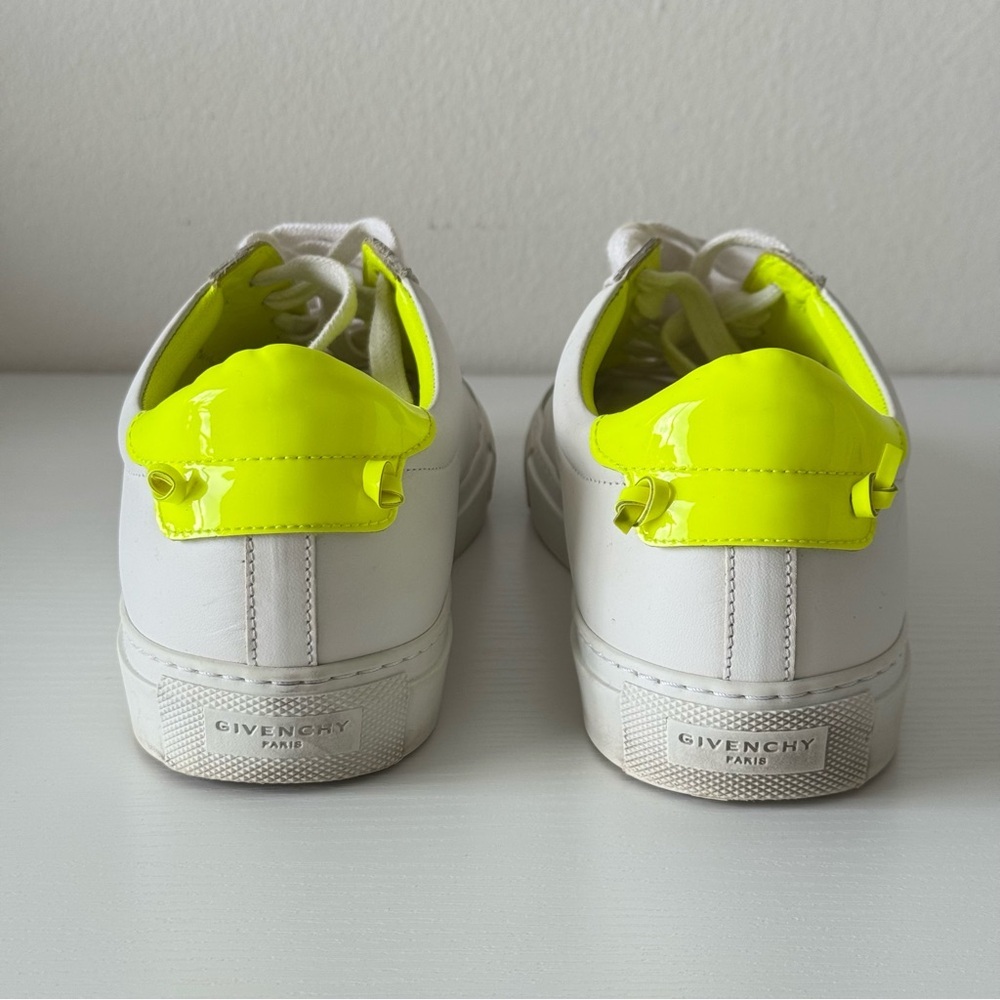 Givenchy White and Neon Green Sneakers, Size 39,5, Authentic - Picture 4 of 10